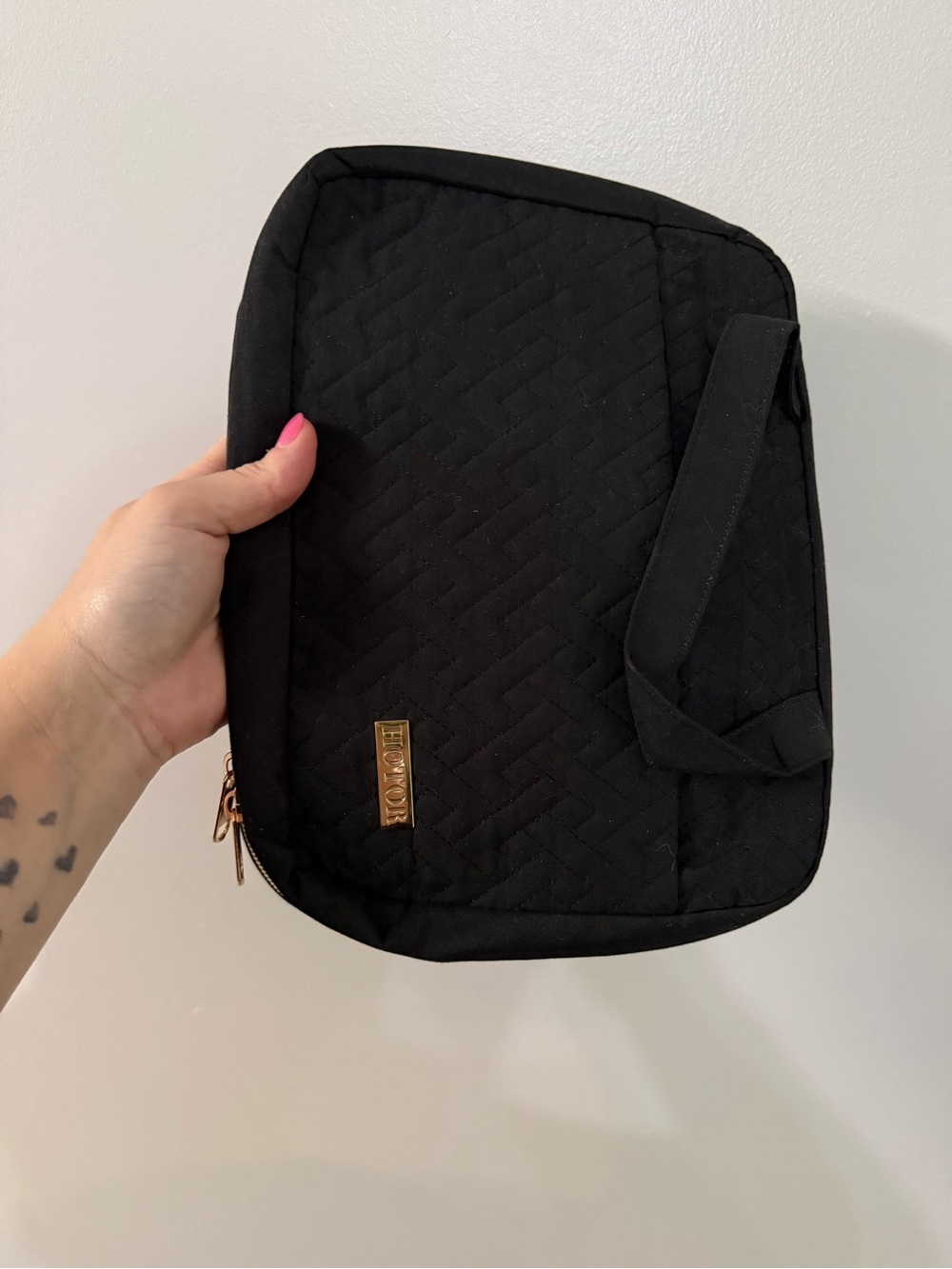 Black Quilted Tech Organizer Case - Unbranded